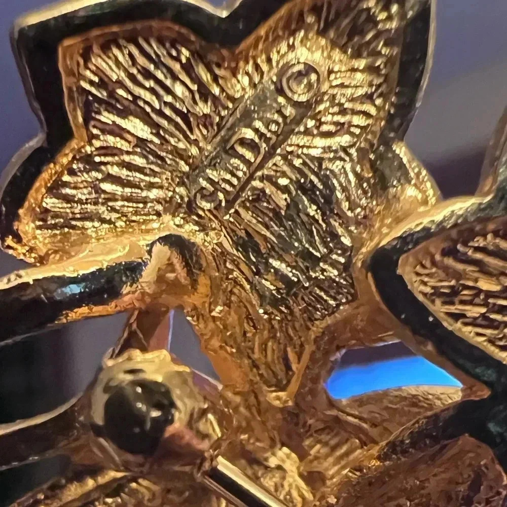 Christian Dior Hat/Stick pin - Picture 2 of 3